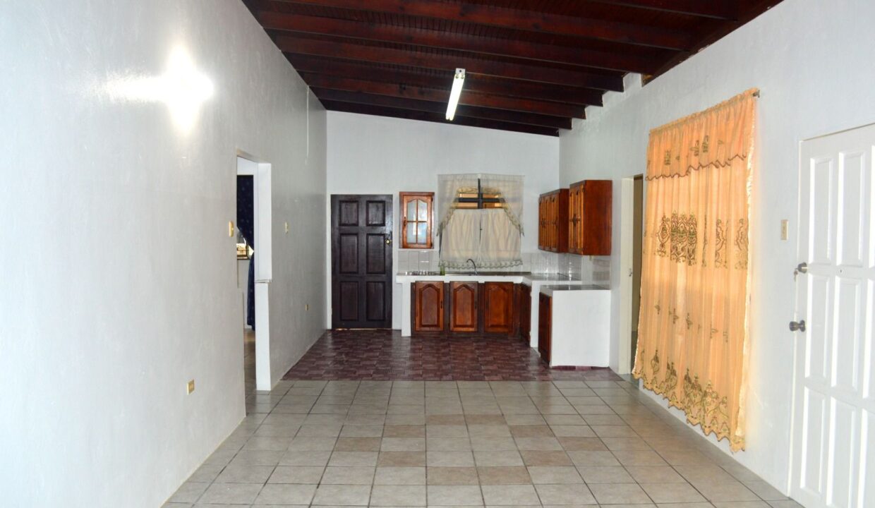 WhatsApp Image 2025-08-28 at 10.20.46 PM (1)