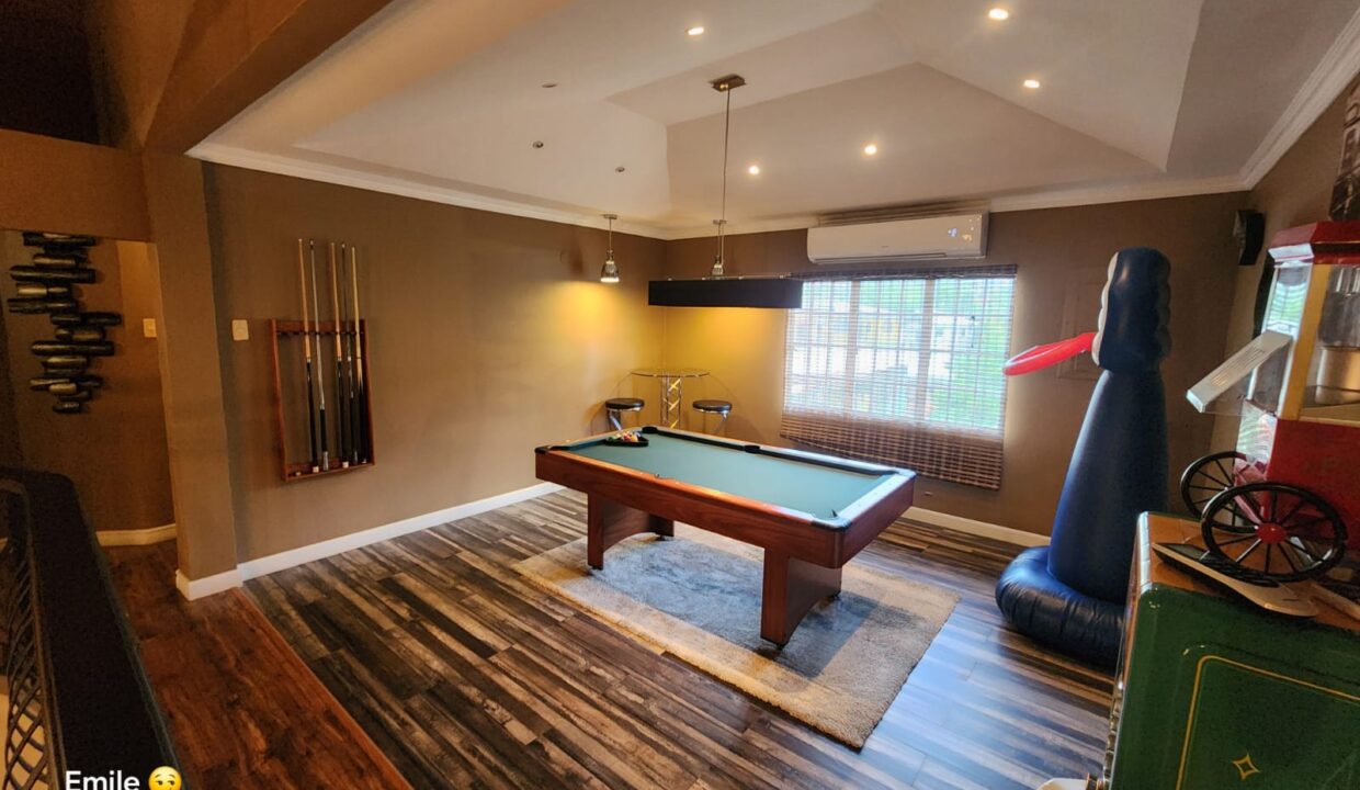 WhatsApp Image 2025-09-13 at 2.25.09 PM (1)