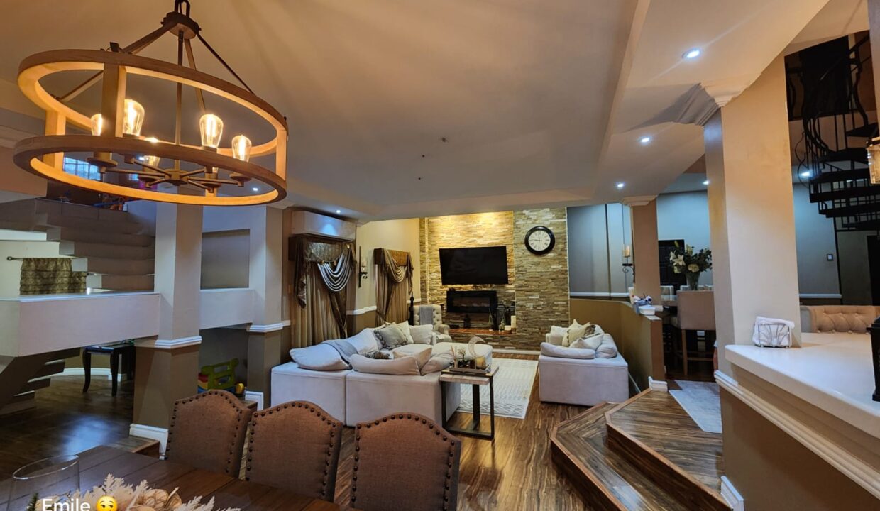 WhatsApp Image 2025-09-13 at 2.25.16 PM