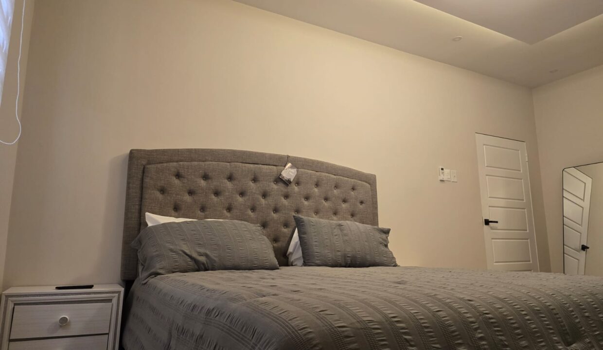 WhatsApp Image 2025-09-14 at 9.55.55 PM