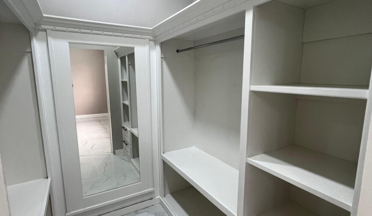 WhatsApp Image 2025-09-15 at 5.16.33 PM (2)