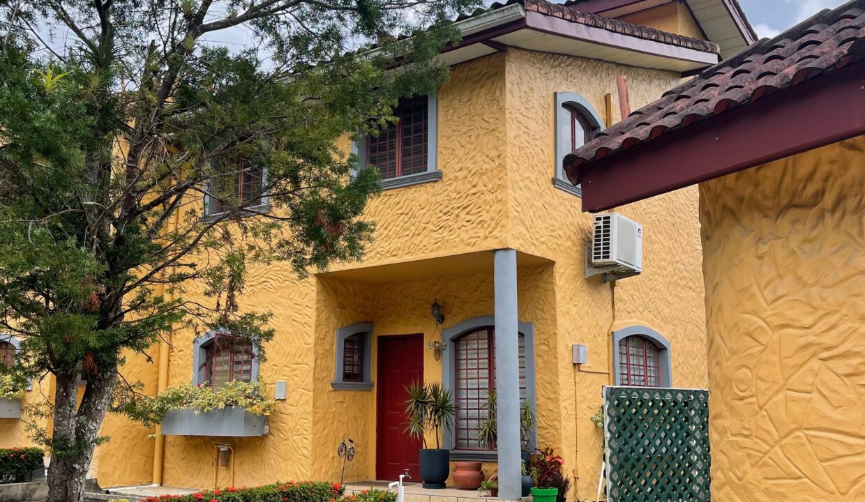 8e7b0447-1cd3-4bdf-a1fc-ba2b2fc553d5