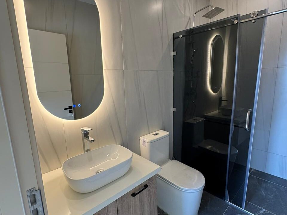 WhatsApp Image 2025-10-21 at 5.41.39 AM (1)