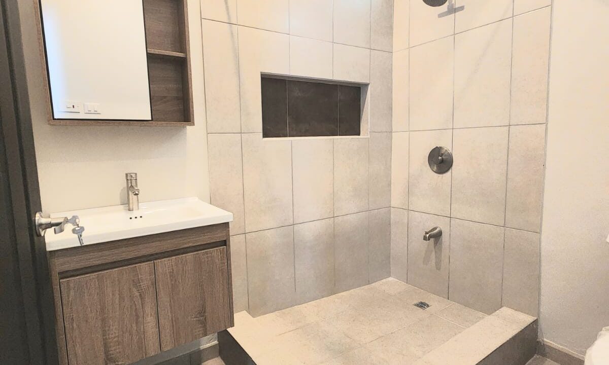 WhatsApp Image 2025-10-24 at 5.33.38 AM (2)