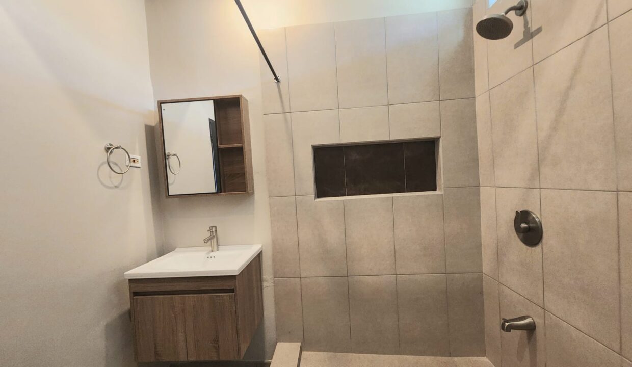 WhatsApp Image 2025-10-24 at 5.33.40 AM