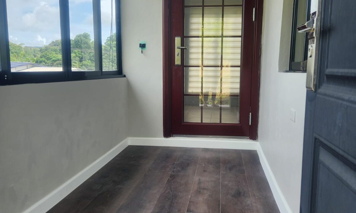 WhatsApp Image 2025-10-24 at 5.33.40 AM (2)