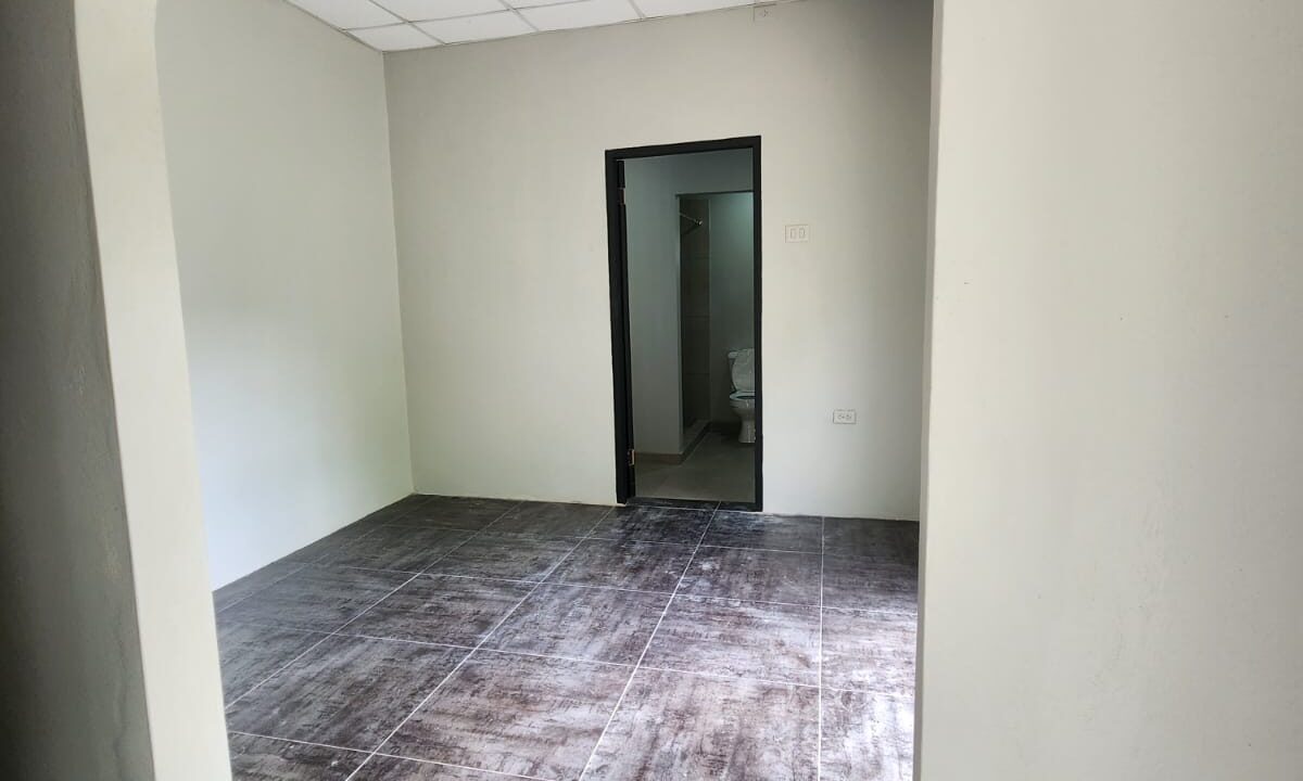 WhatsApp Image 2025-10-24 at 5.33.41 AM (3)