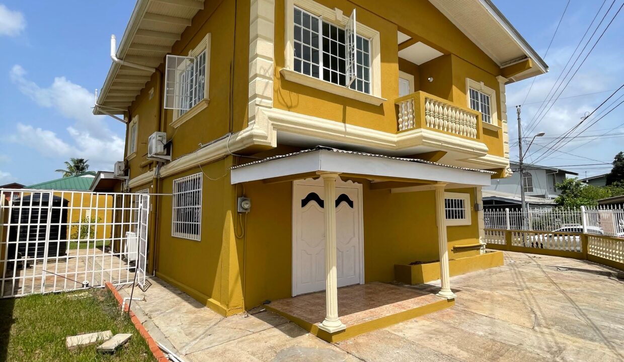 WhatsApp Image 2025-10-24 at 5.44.31 AM