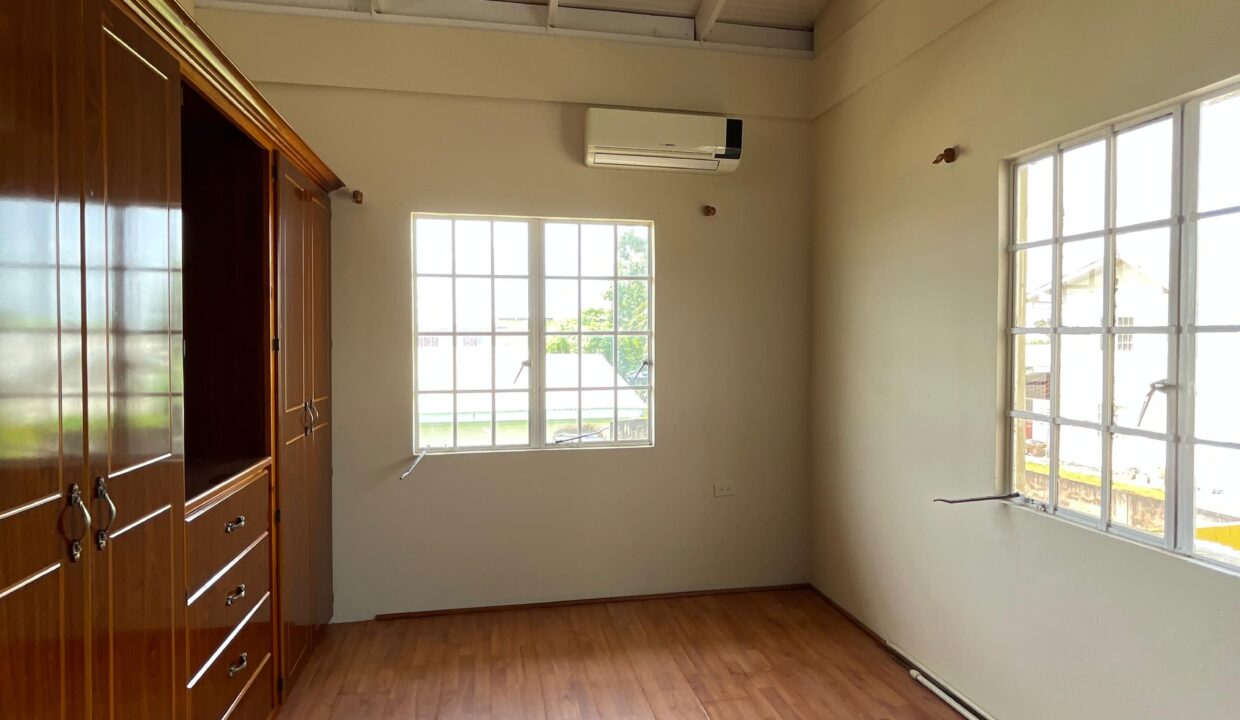 WhatsApp Image 2025-10-24 at 5.44.44 AM (2)