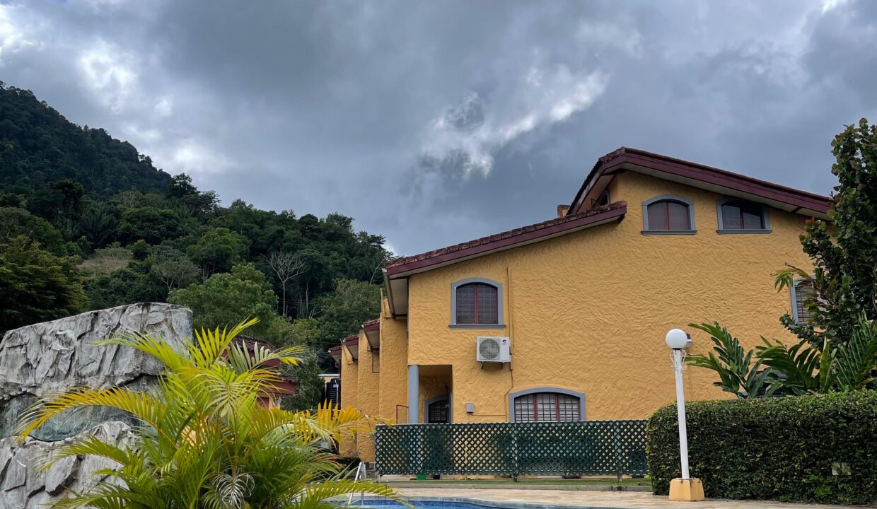 d2889f56-174c-4179-8e08-46ced8c07a8a